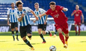 西甲中游生死局！奥萨苏纳主场铁桶阵死磕巴伦西亚，保级压力下谁能破局？