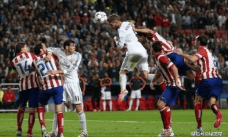 催泪！拉莫斯再现9248名场面，做C罗庆祝动作，缔造世俱杯大冷门