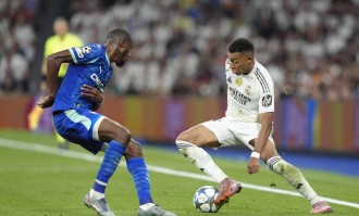 巴萨与皇马的巅峰对决：赛程分析与胜负悬念