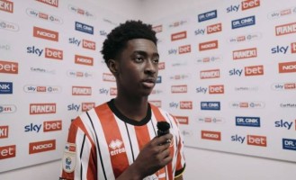 TA：流浪者先租后买报价水晶宫边锋萨基遭拒，但仍在继续追求