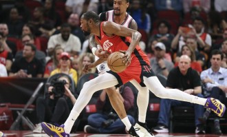 杜兰特26+6申京22+7 伦纳德空砍24+8火箭胜快船