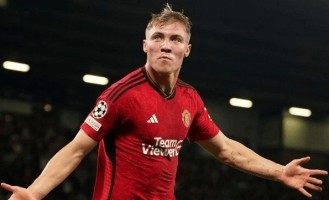 进一出净亏4000万欧！曼联又成冤大头，意甲冠军捡漏，酝酿打脸