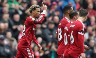 英超-赫拉芬贝赫埃基蒂克破门 利物浦2-1埃弗顿5连胜领跑